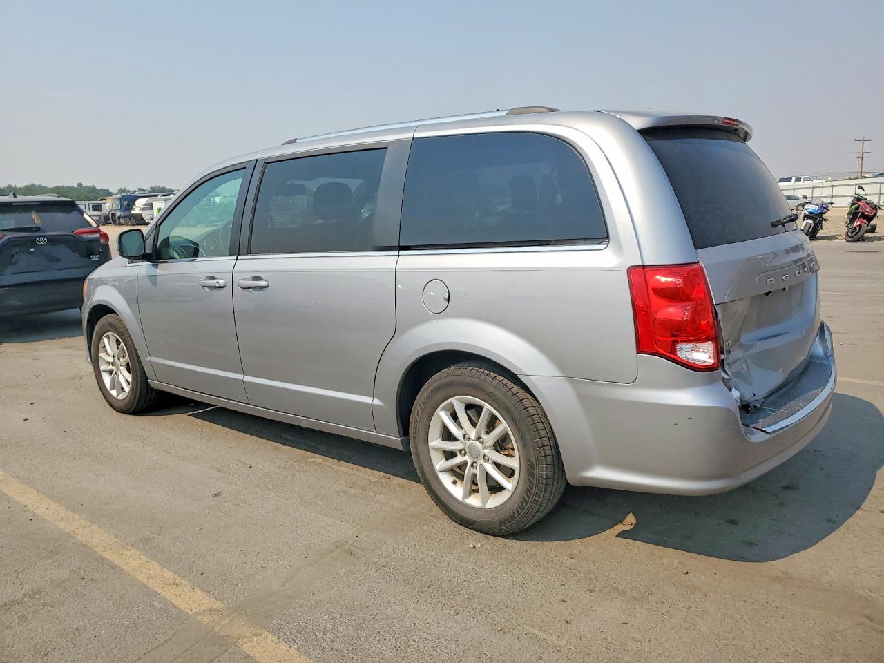 2019 DODGE GRAND CARAVAN SXT — снимка 2