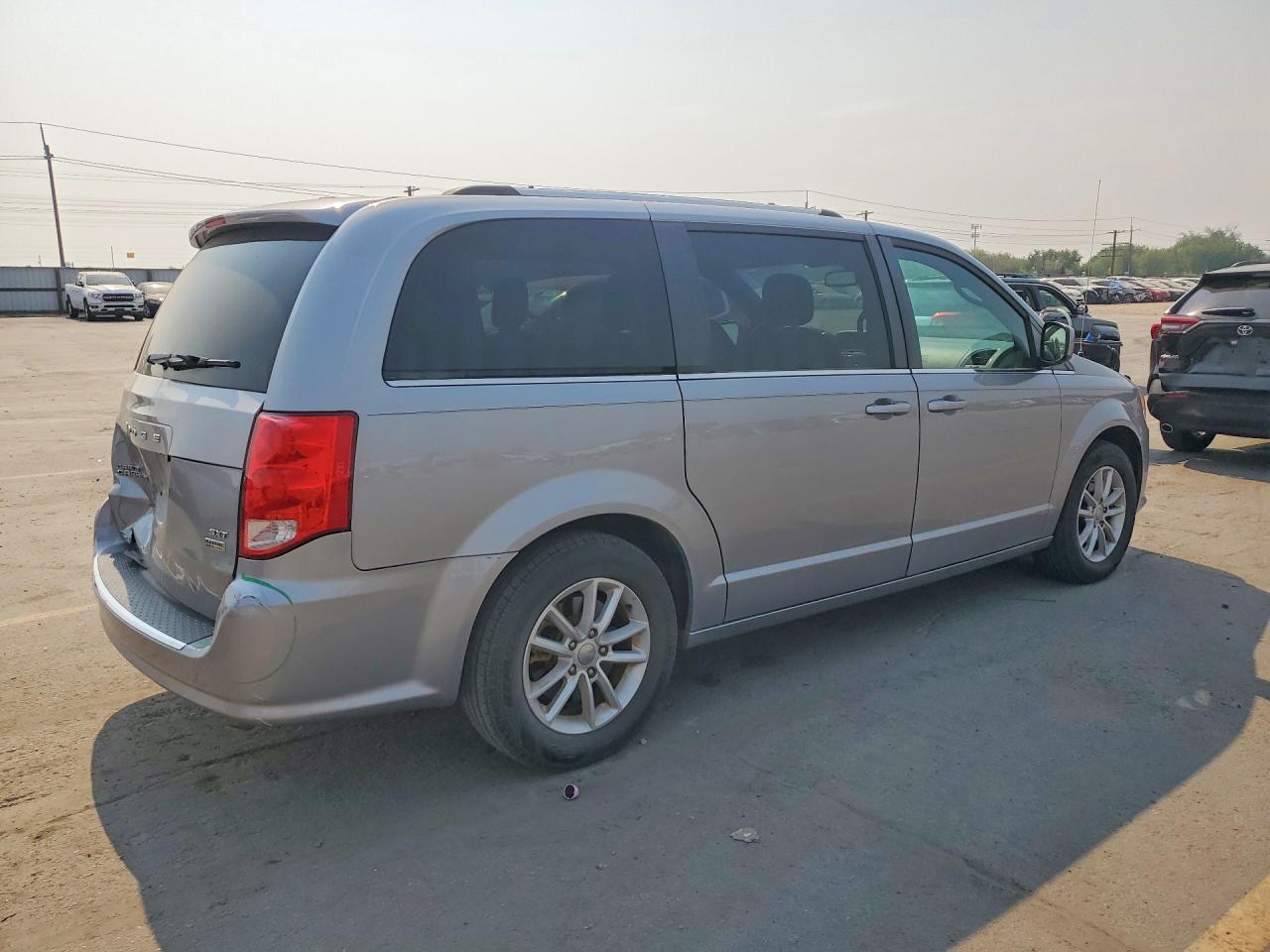 2019 DODGE GRAND CARAVAN SXT — снимка 3