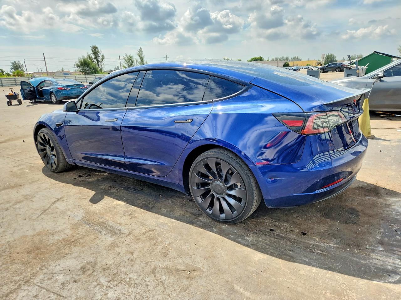 2022 TESLA MODEL 3 — снимка 2
