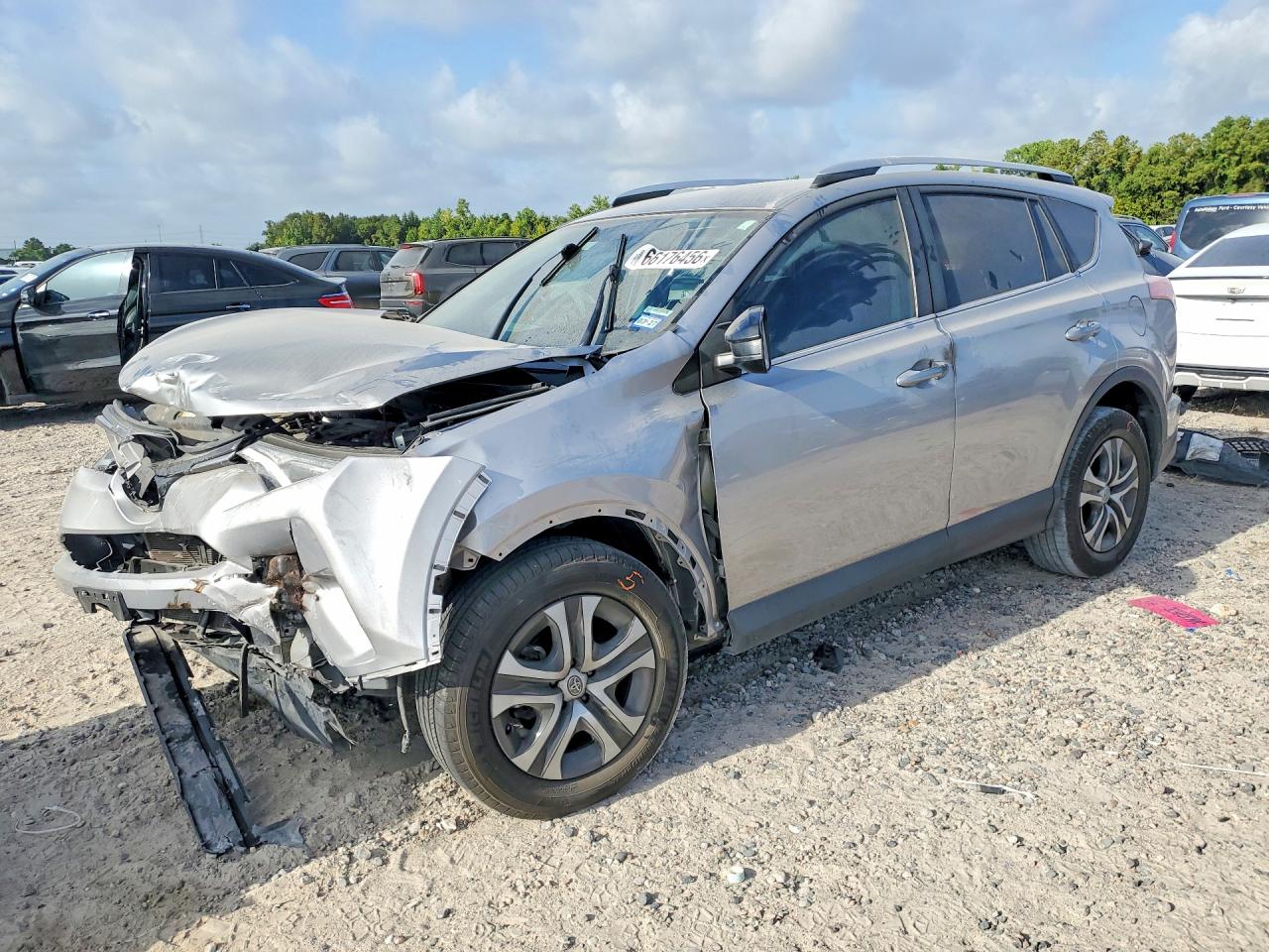 2016 TOYOTA RAV4 LE