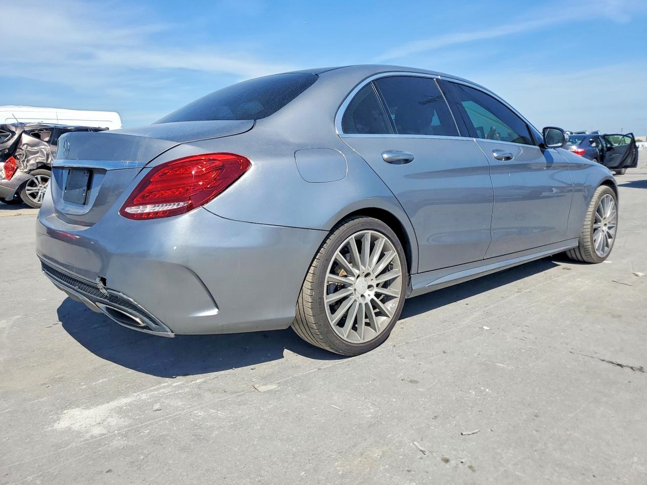 2015 MERCEDES-BENZ C 300 — снимка 3