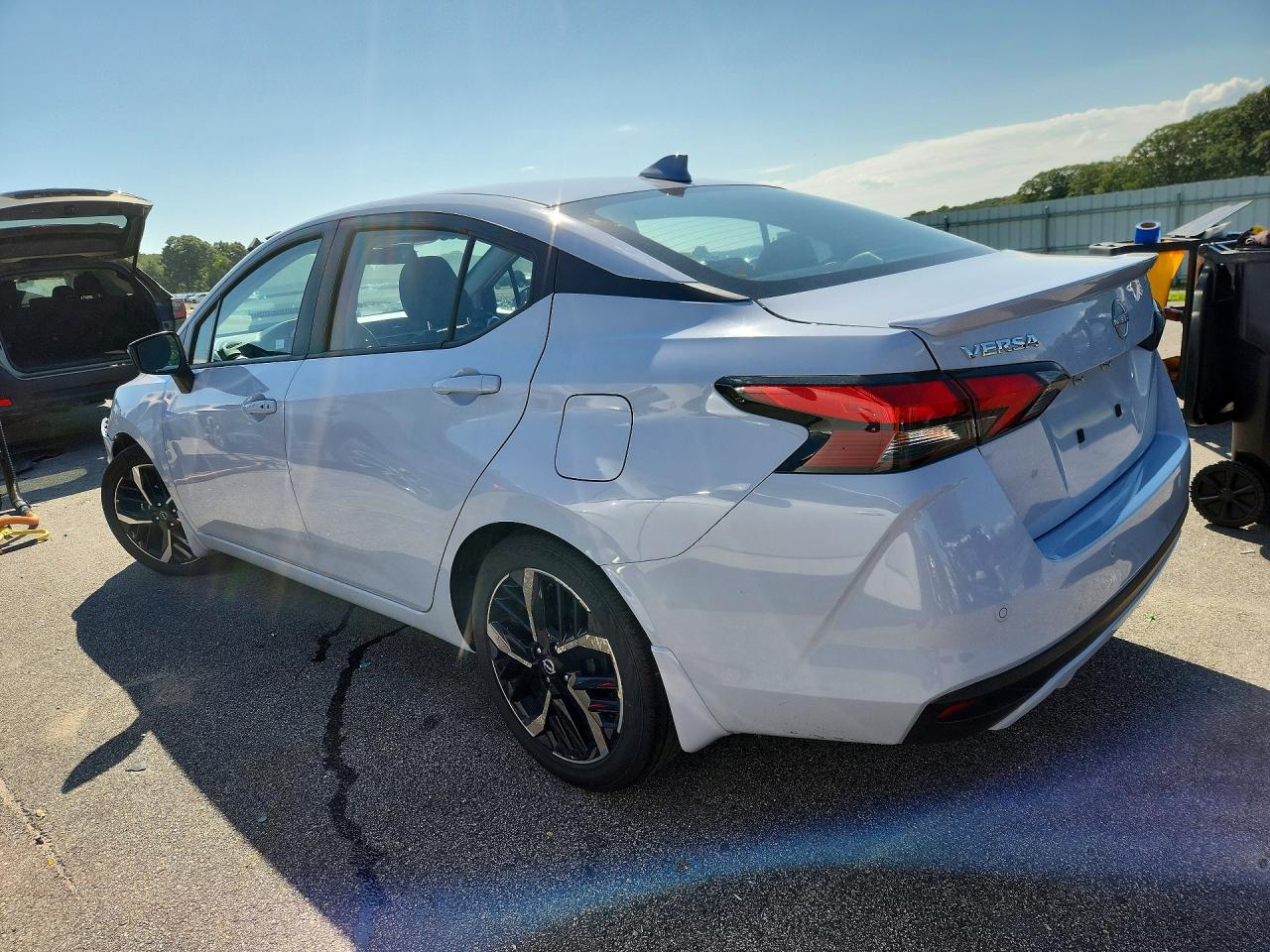 2025 NISSAN VERSA SR — снимка 2
