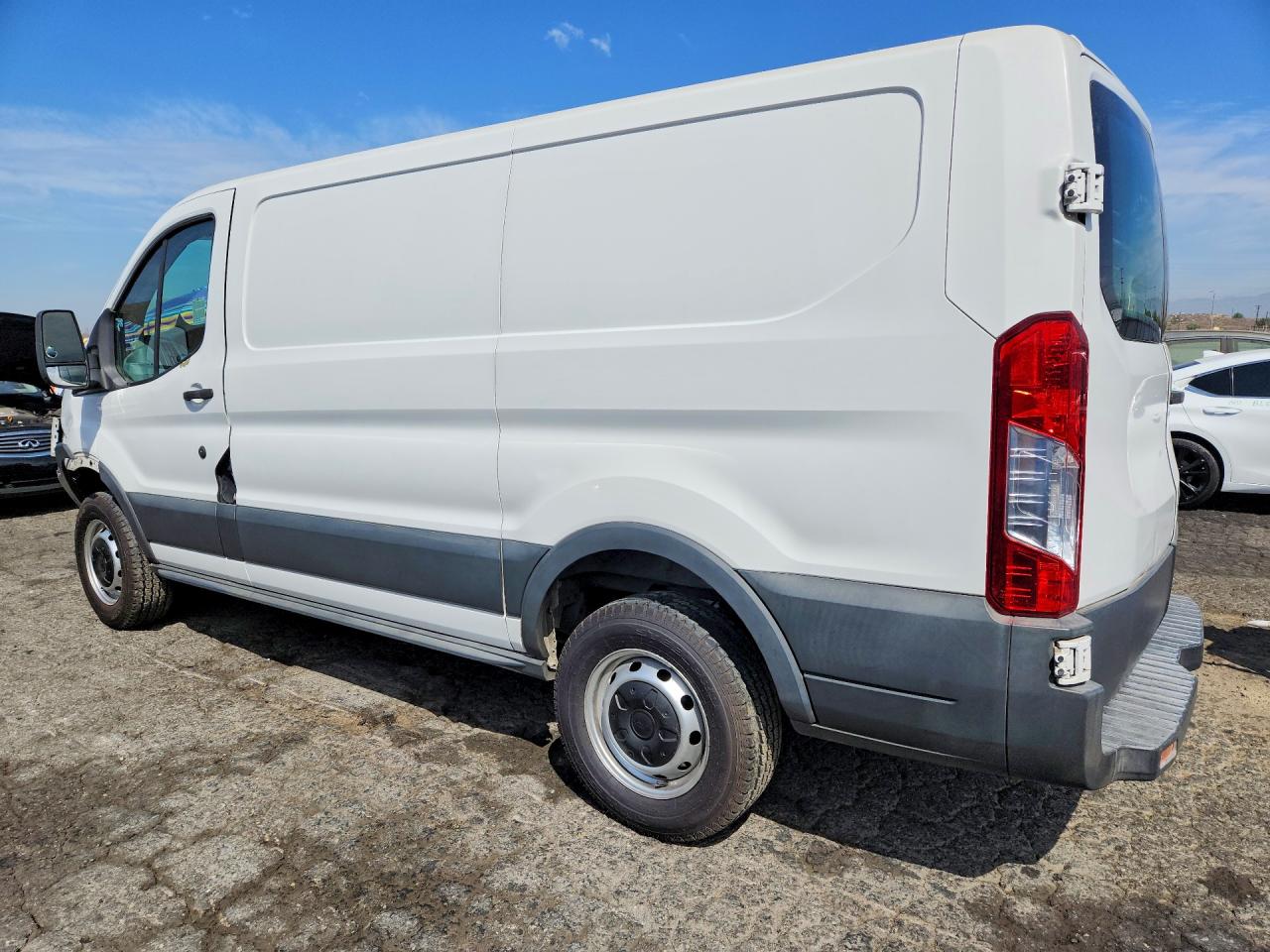 2015 FORD TRANSIT T-250 — снимка 2
