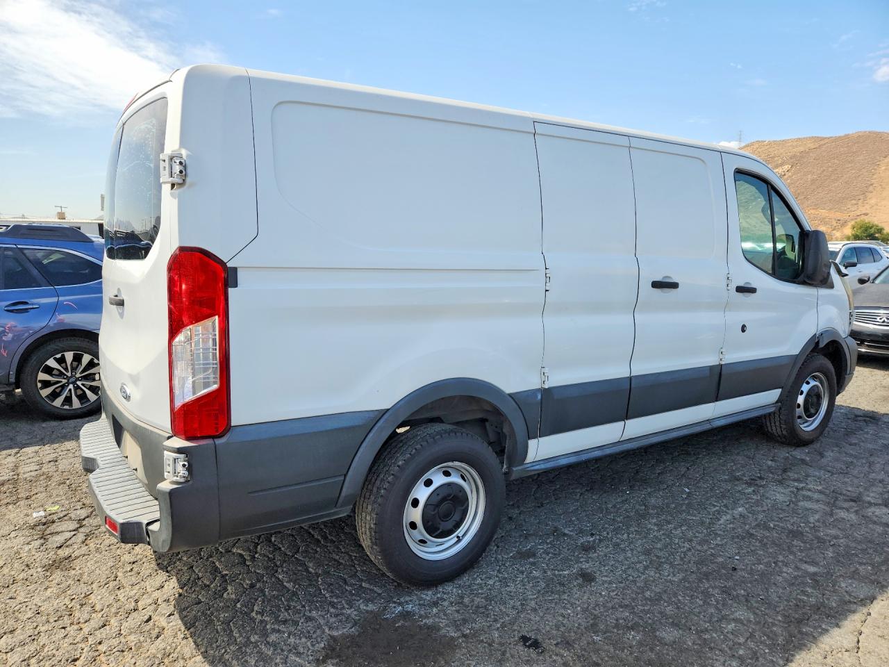 2015 FORD TRANSIT T-250 — снимка 3