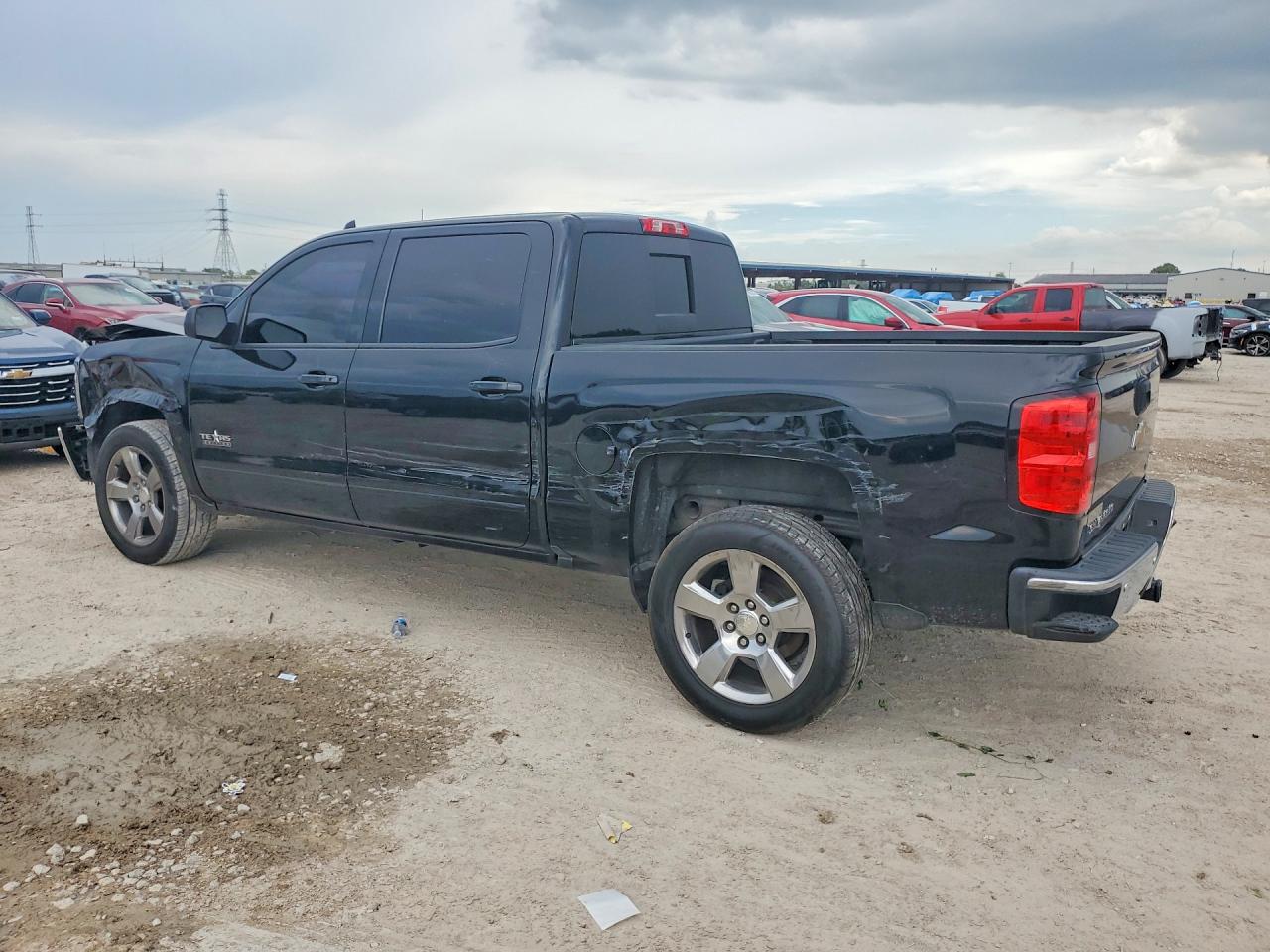 2017 CHEVROLET SILVERADO C1500 LT — снимка 2