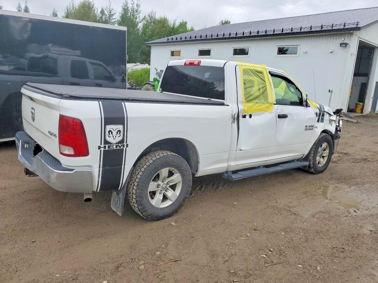 2017 RAM 1500 ST — photo 3