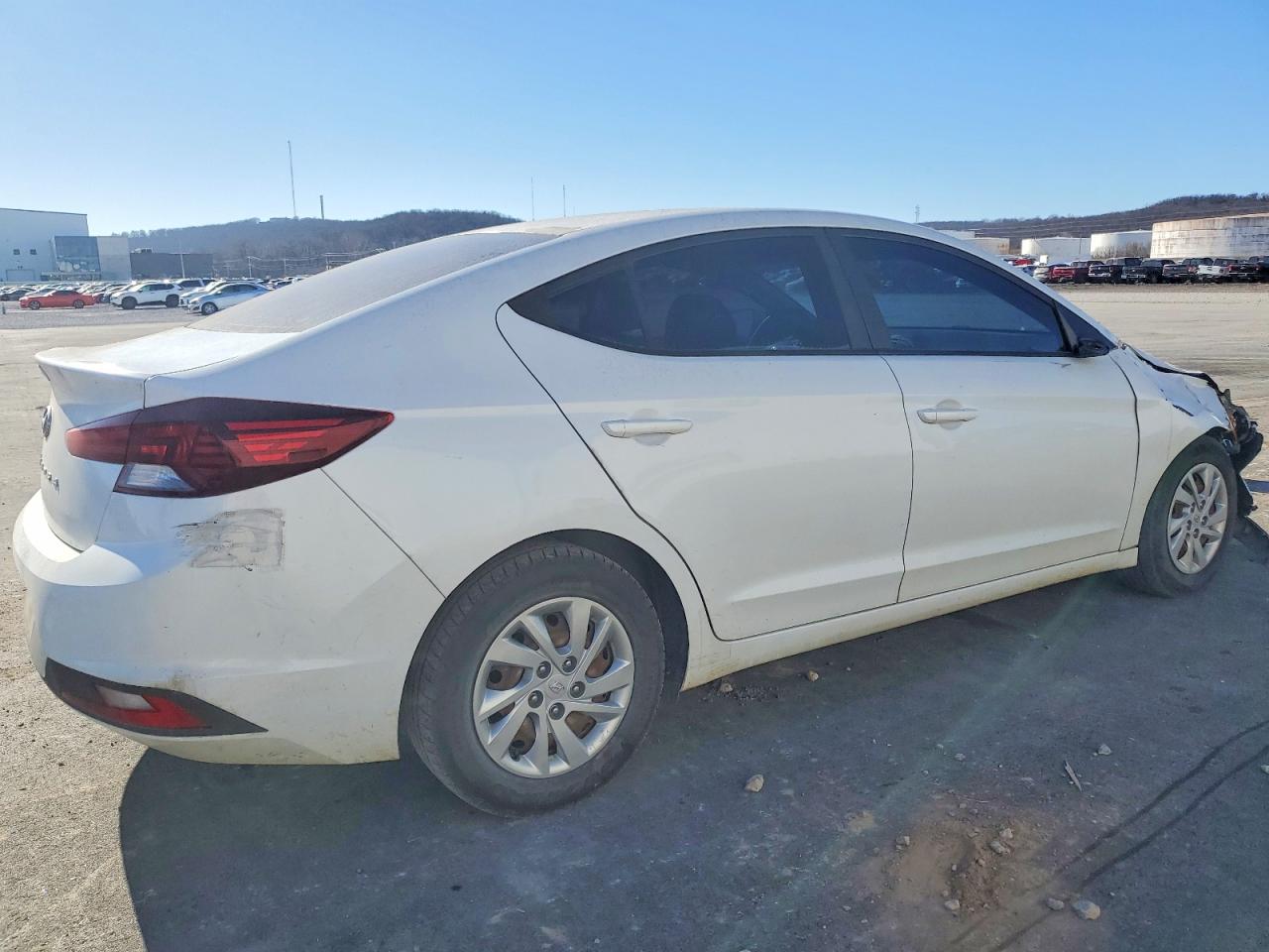 2019 HYUNDAI ELANTRA SE — снимка 3