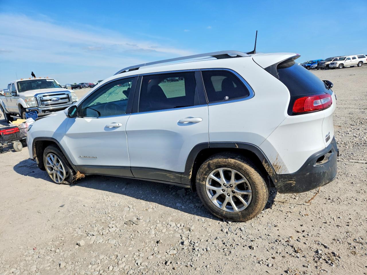 2017 JEEP CHEROKEE LATITUDE — снимка 2