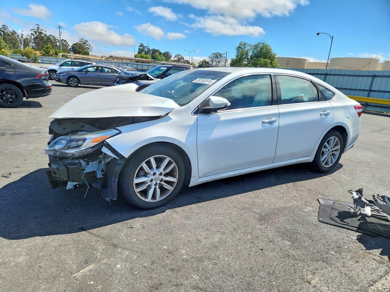 2015 TOYOTA AVALON LIMITED
