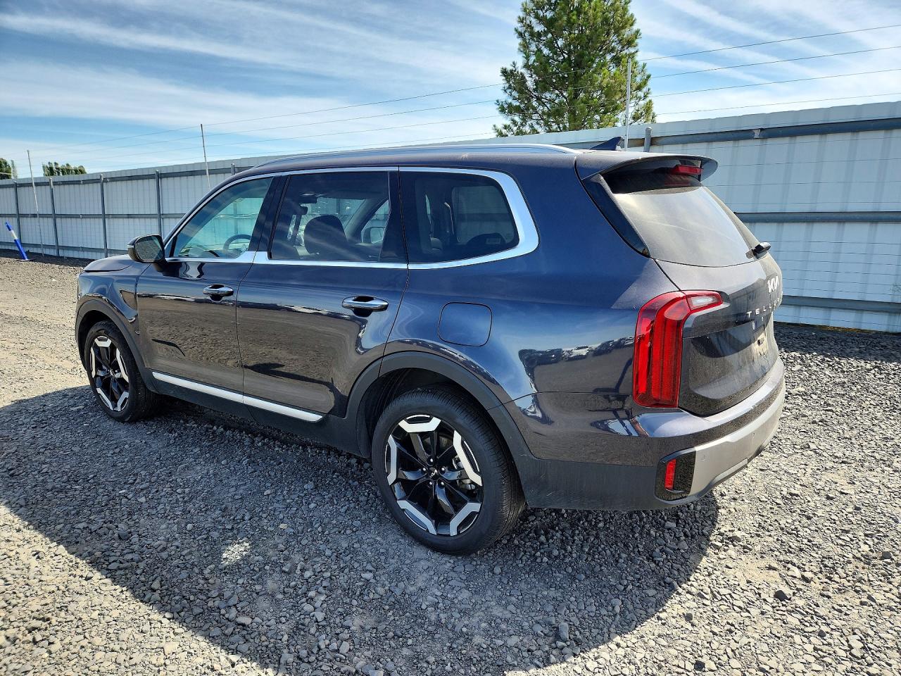2025 KIA TELLURIDE S — снимка 2