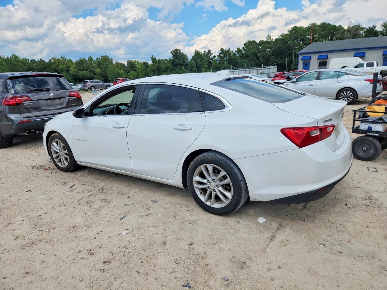 2017 CHEVROLET MALIBU LT — снимка 2