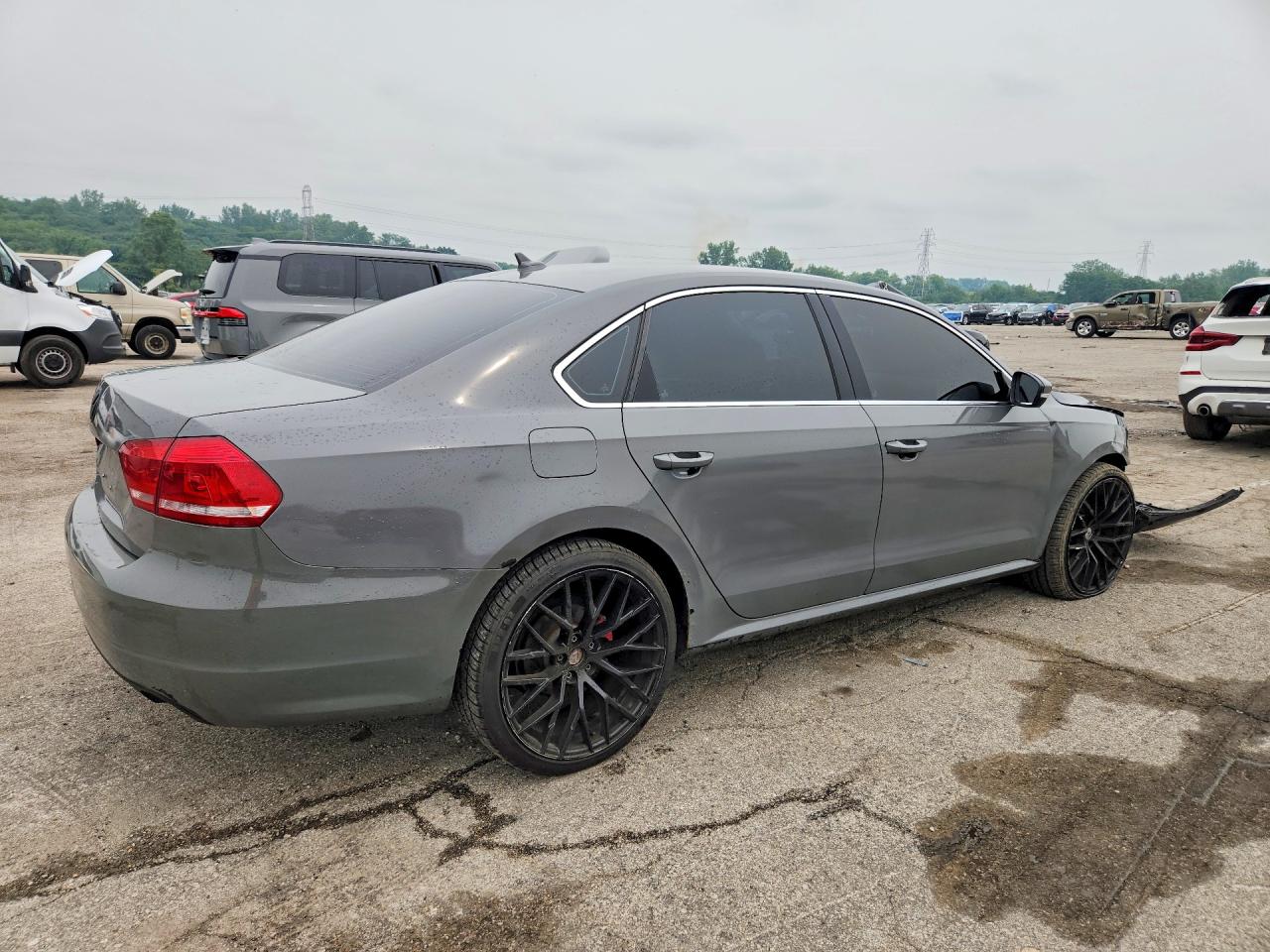 2015 VOLKSWAGEN PASSAT S — снимка 3