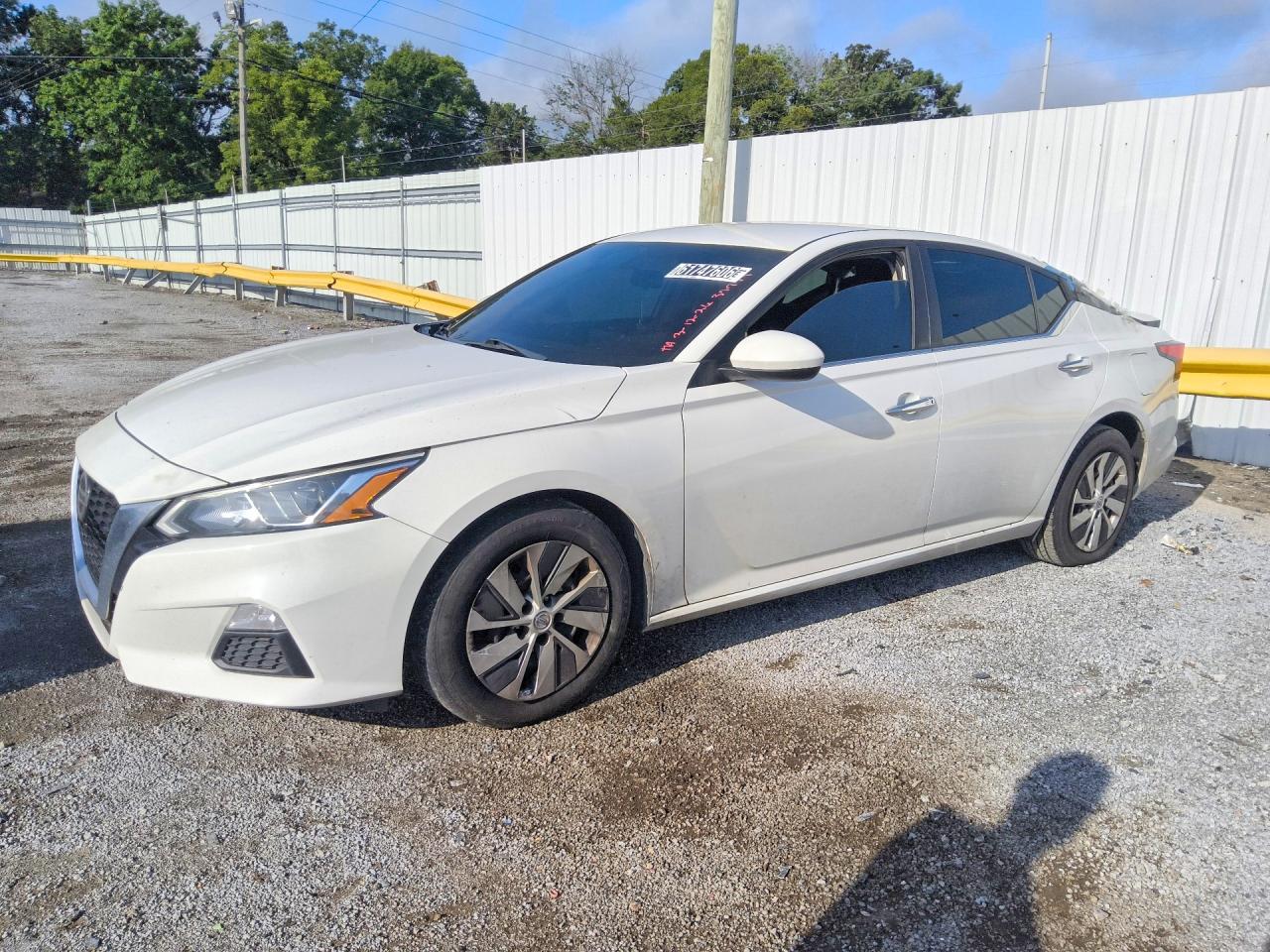 2019 NISSAN ALTIMA S