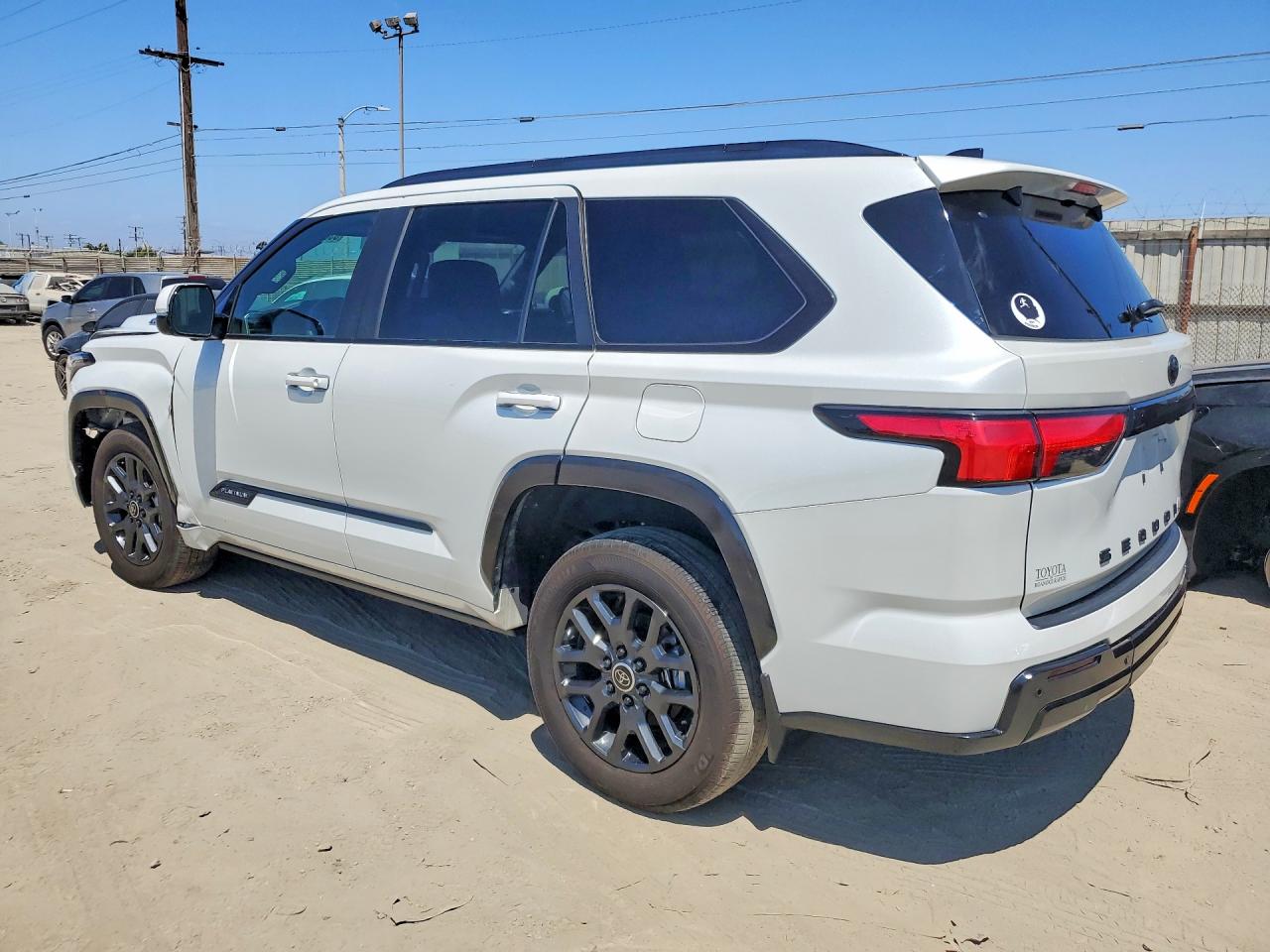 2024 TOYOTA SEQUOIA PLATINUM — снимка 2