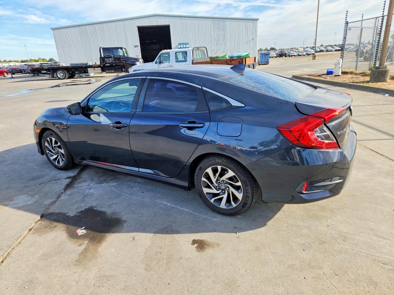 2017 HONDA CIVIC EX — снимка 2