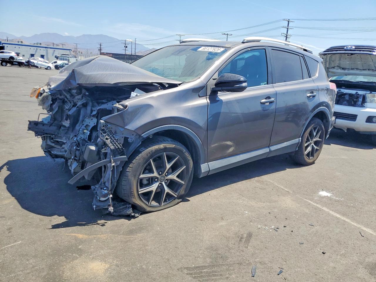 2016 TOYOTA RAV4 SE
