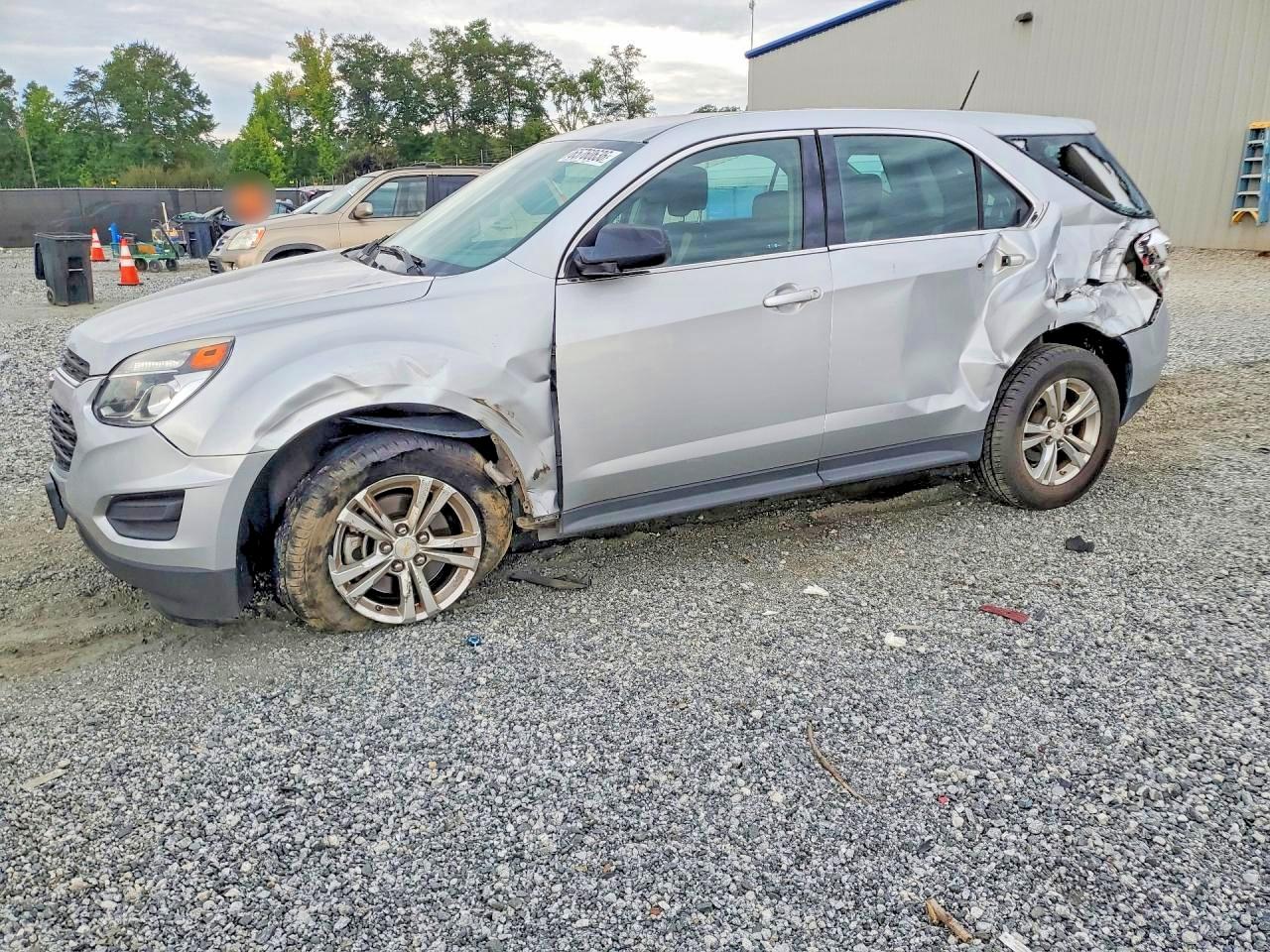 2016 CHEVROLET EQUINOX LS
