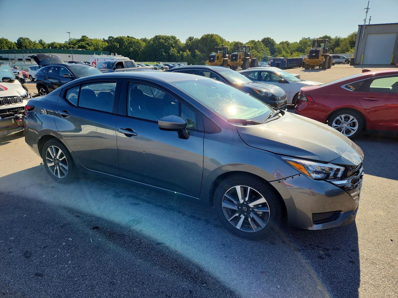2025 NISSAN VERSA SV — снимка 4