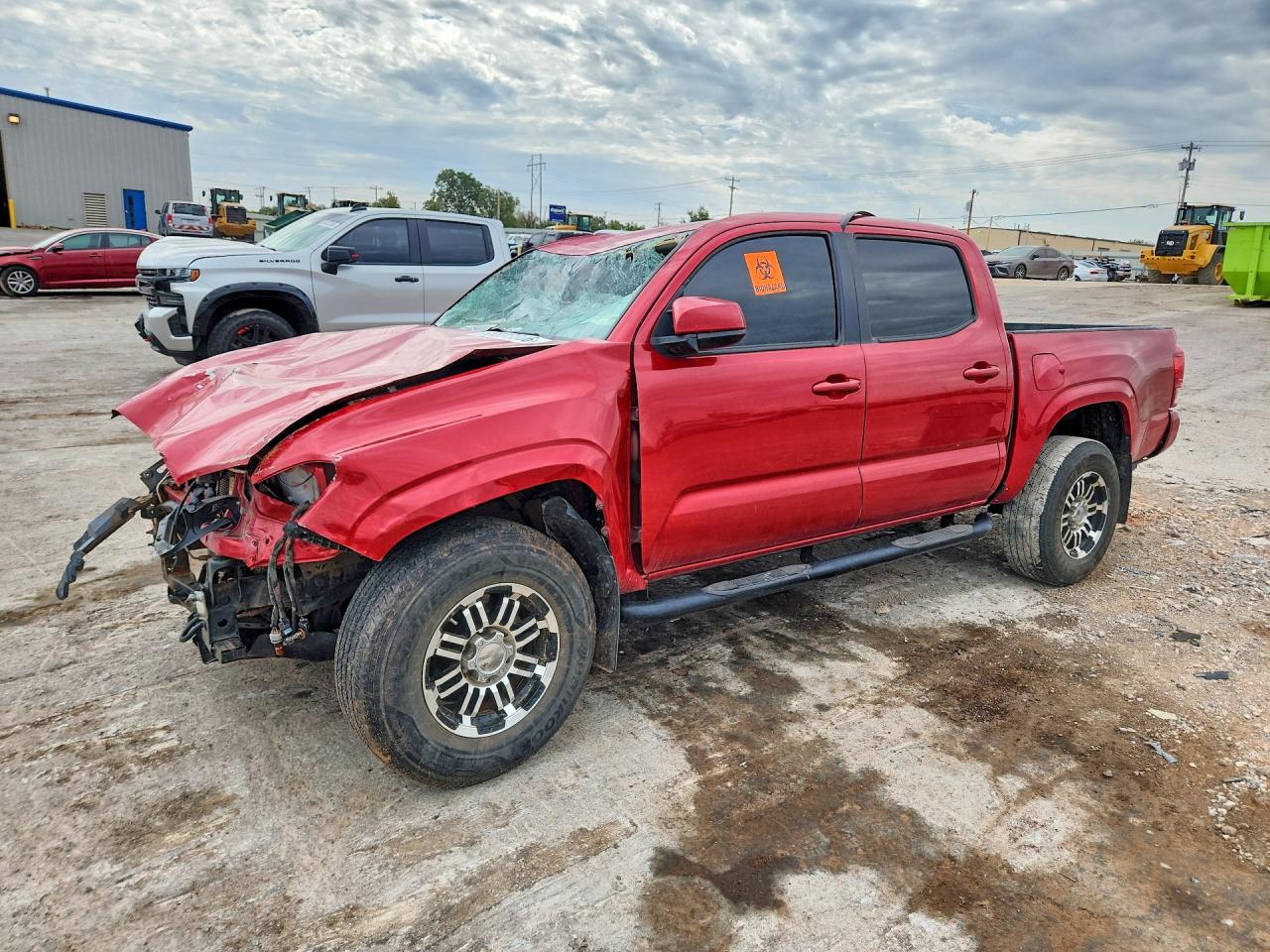 2018 TOYOTA TACOMA SR