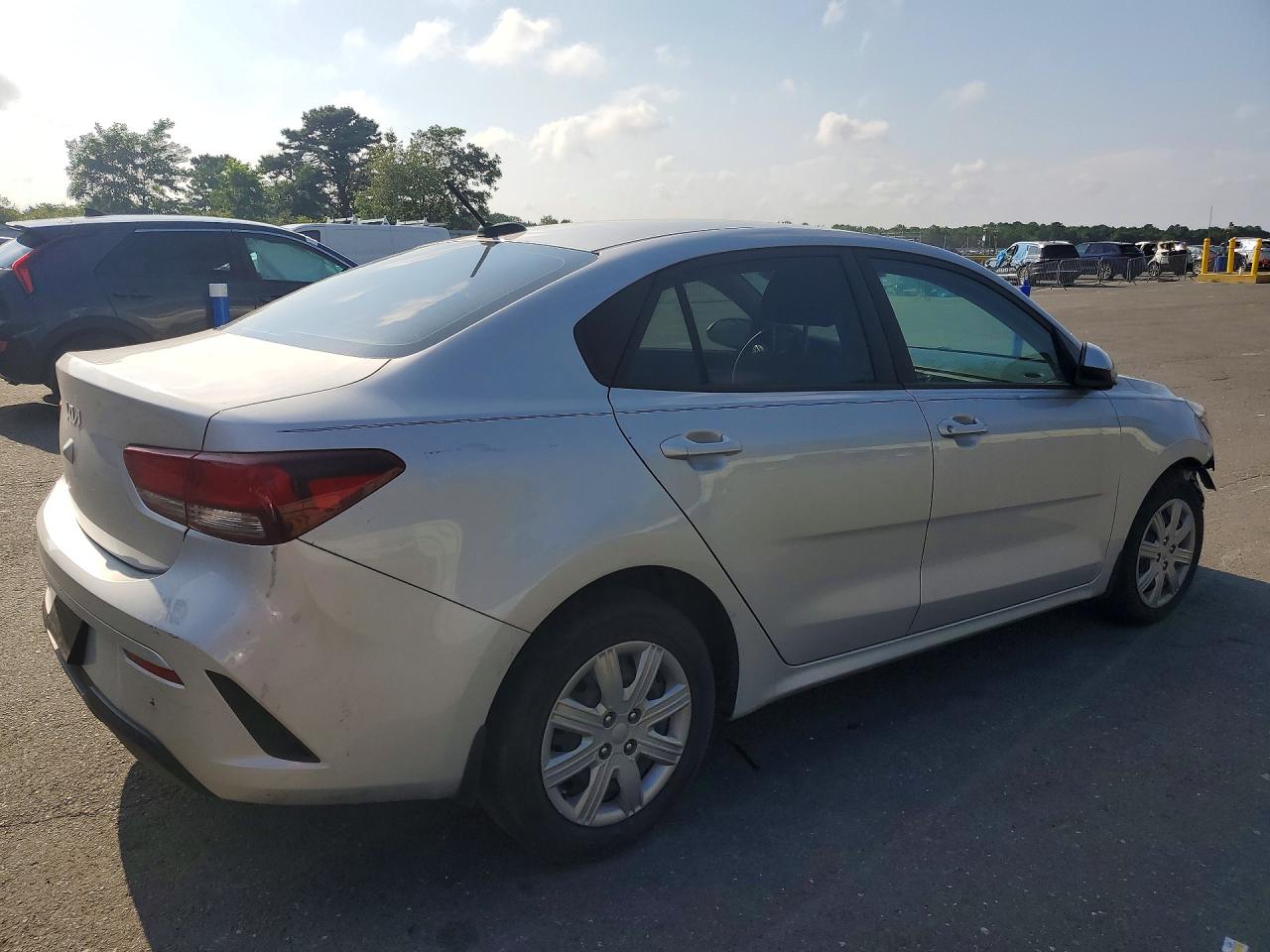 2022 KIA RIO LX — снимка 3
