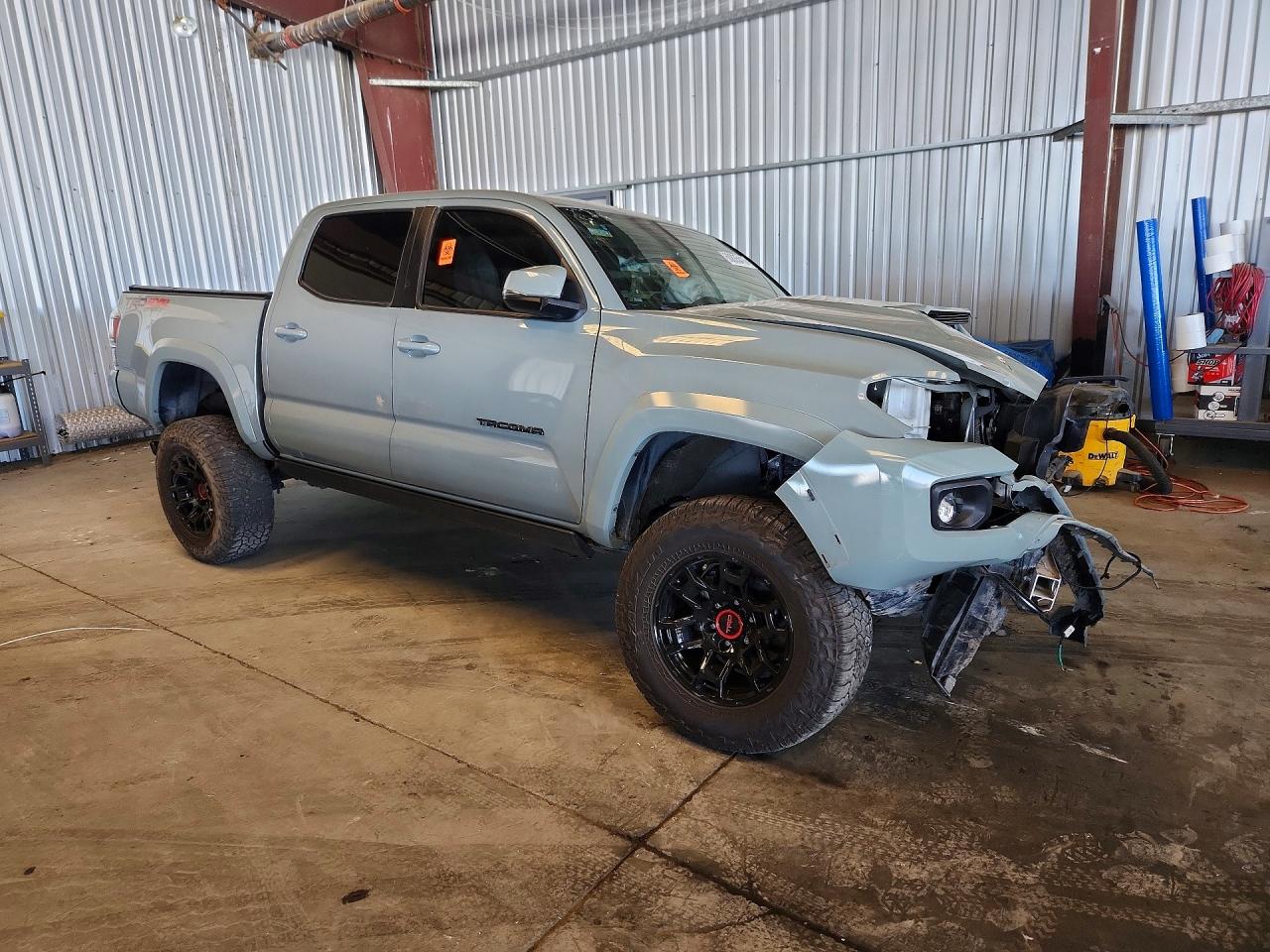 2023 TOYOTA TACOMA TRD SPORT — снимка 4