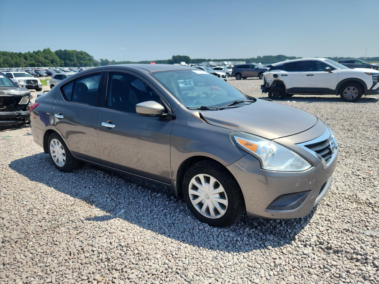 2015 NISSAN VERSA 1.6 SV — снимка 4