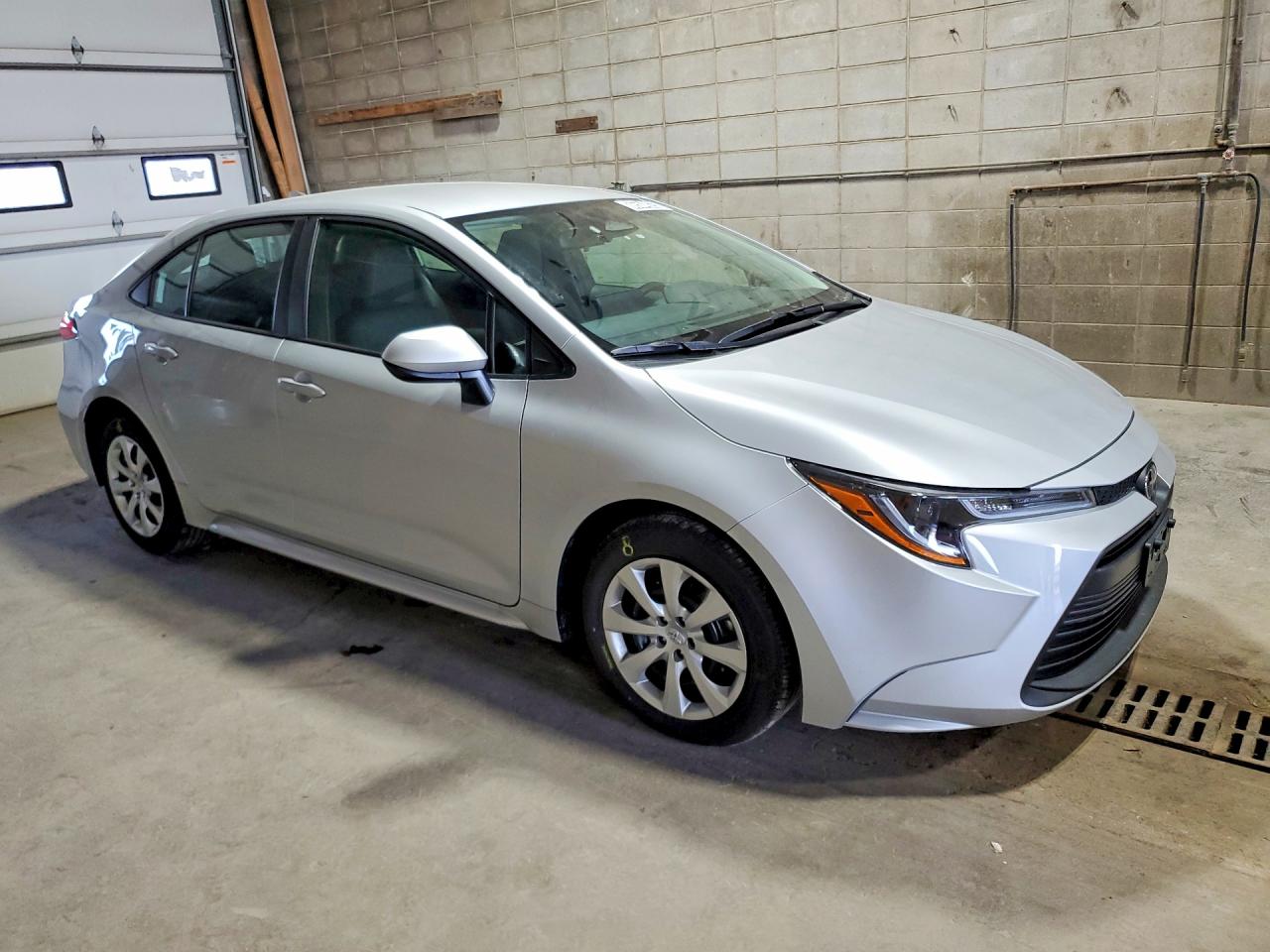 2026 TOYOTA COROLLA LE — снимка 4