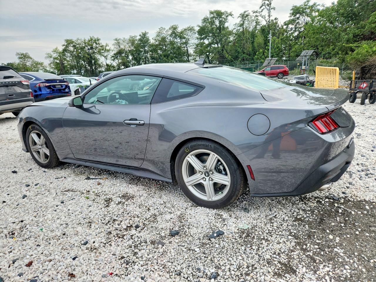 2026 FORD MUSTANG — снимка 2