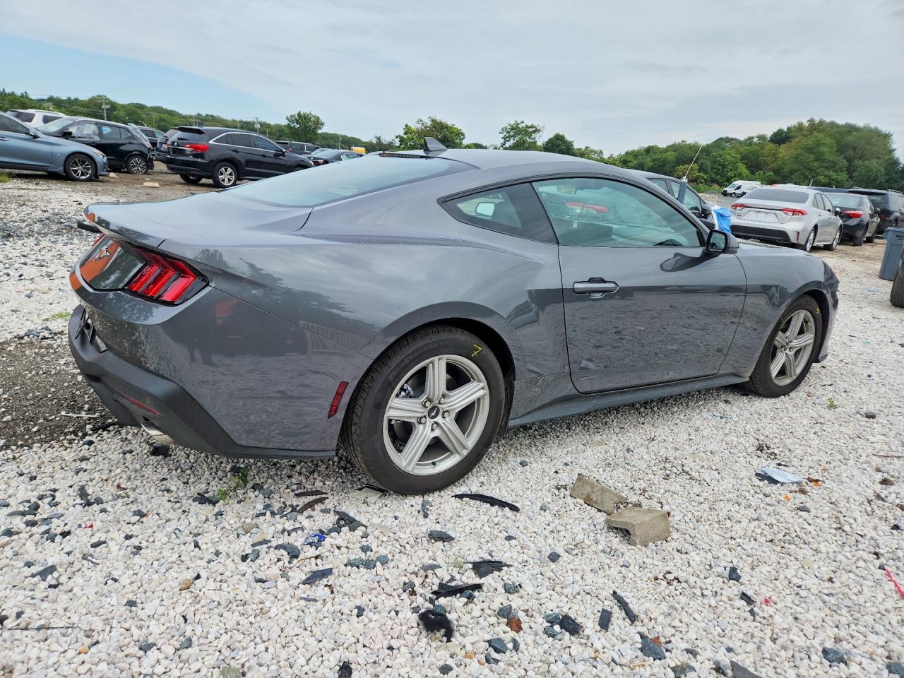 2026 FORD MUSTANG — снимка 3