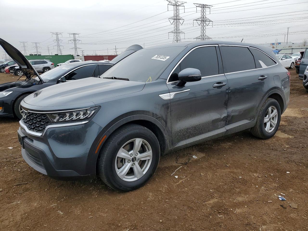 2022 KIA SORENTO LX