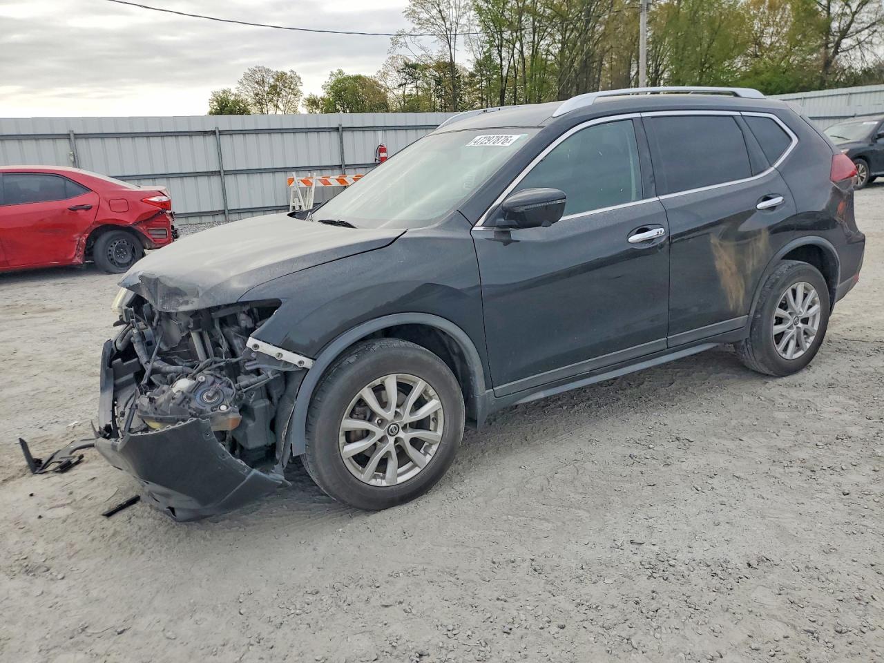 2018 NISSAN ROGUE SV