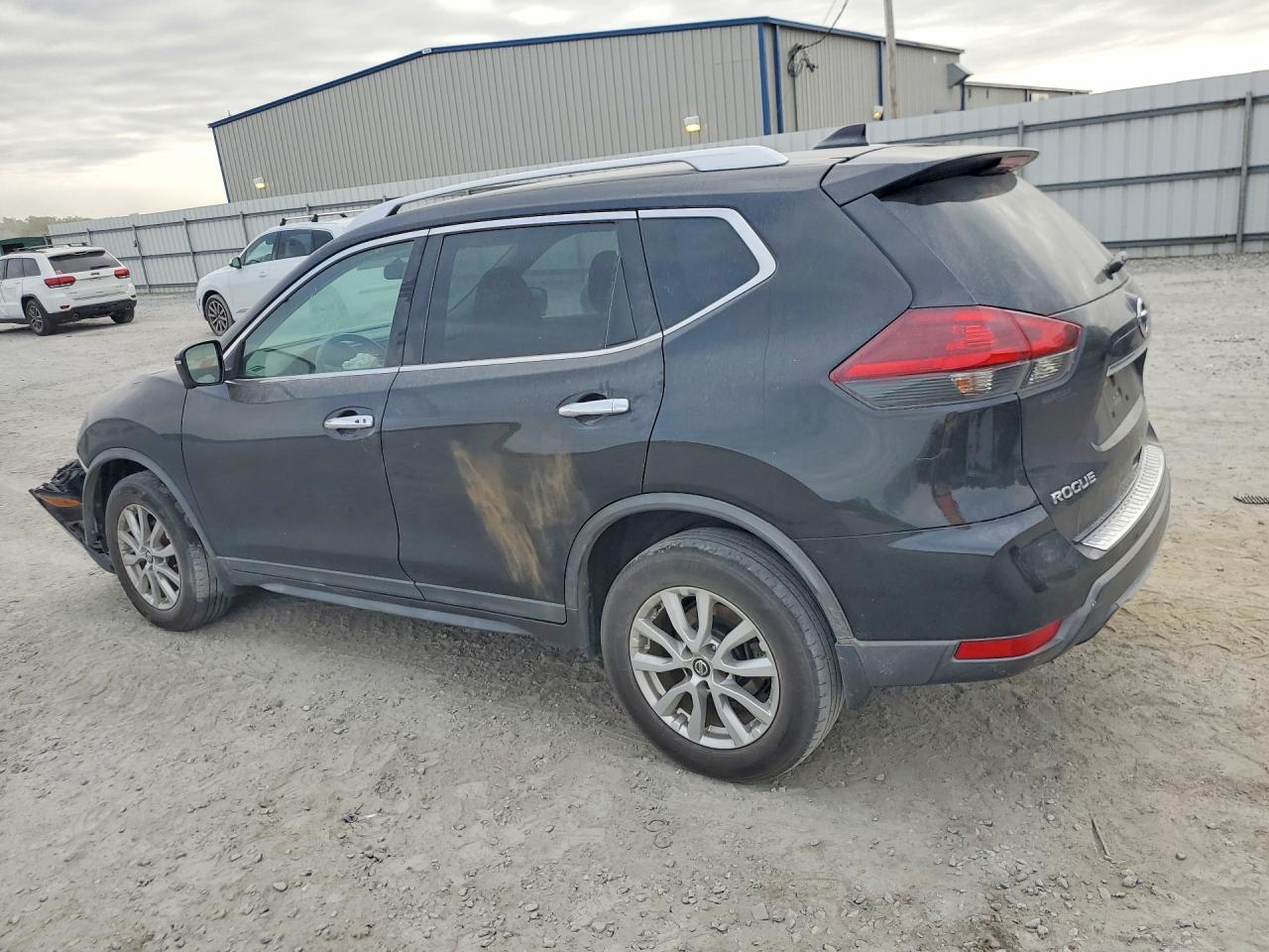 2018 NISSAN ROGUE SV — снимка 2