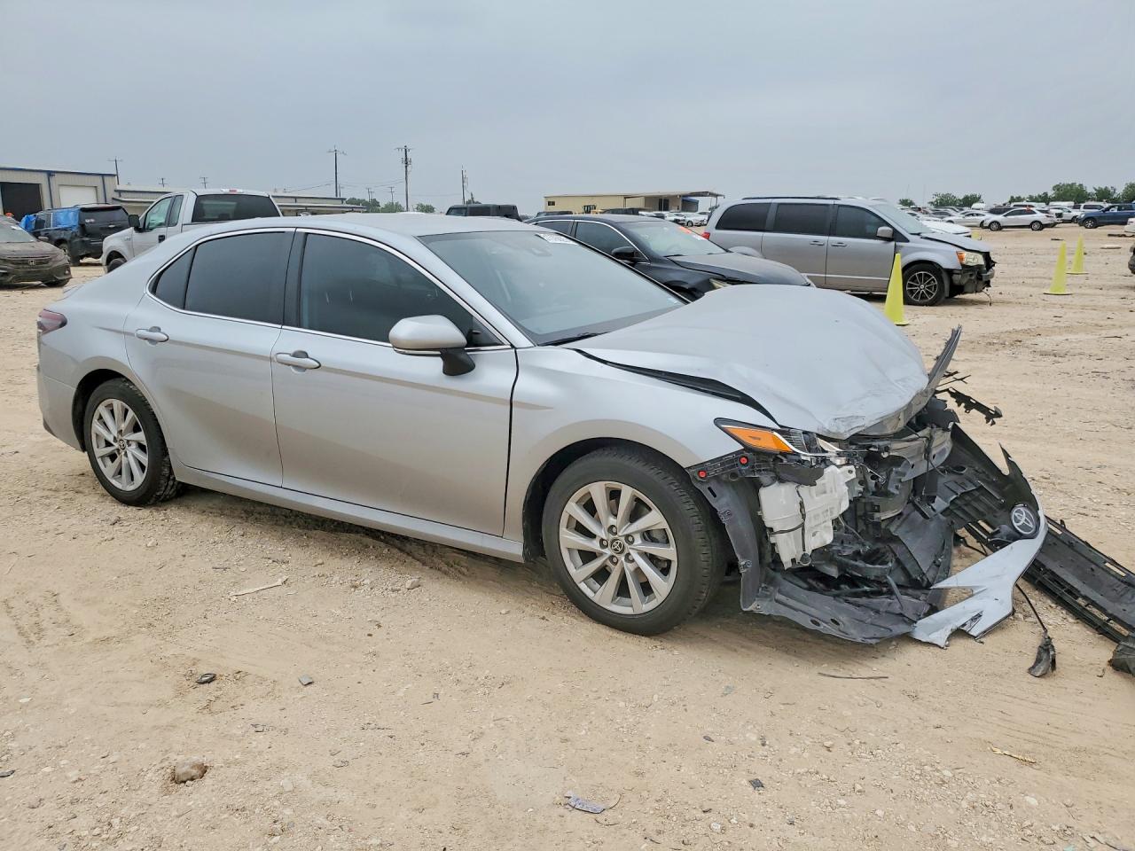 2023 TOYOTA CAMRY LE — снимка 4