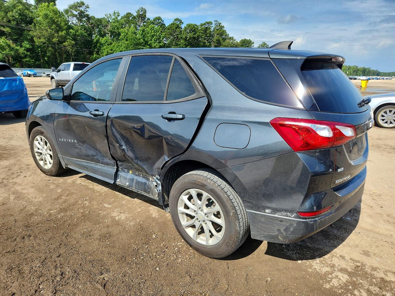 2020 CHEVROLET EQUINOX LS — снимка 2