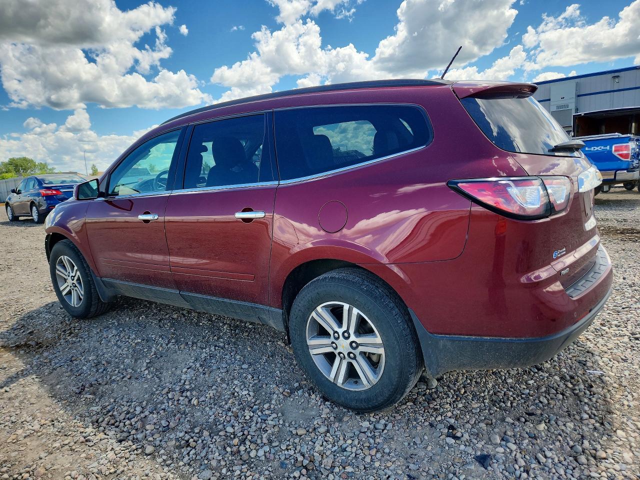 2015 CHEVROLET TRAVERSE LT — снимка 2