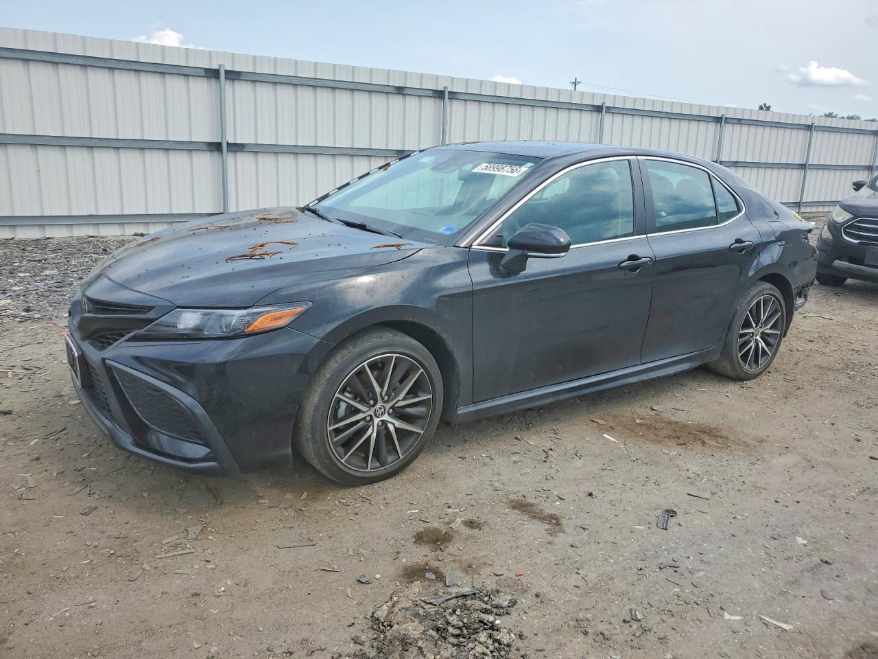2022 TOYOTA CAMRY SE