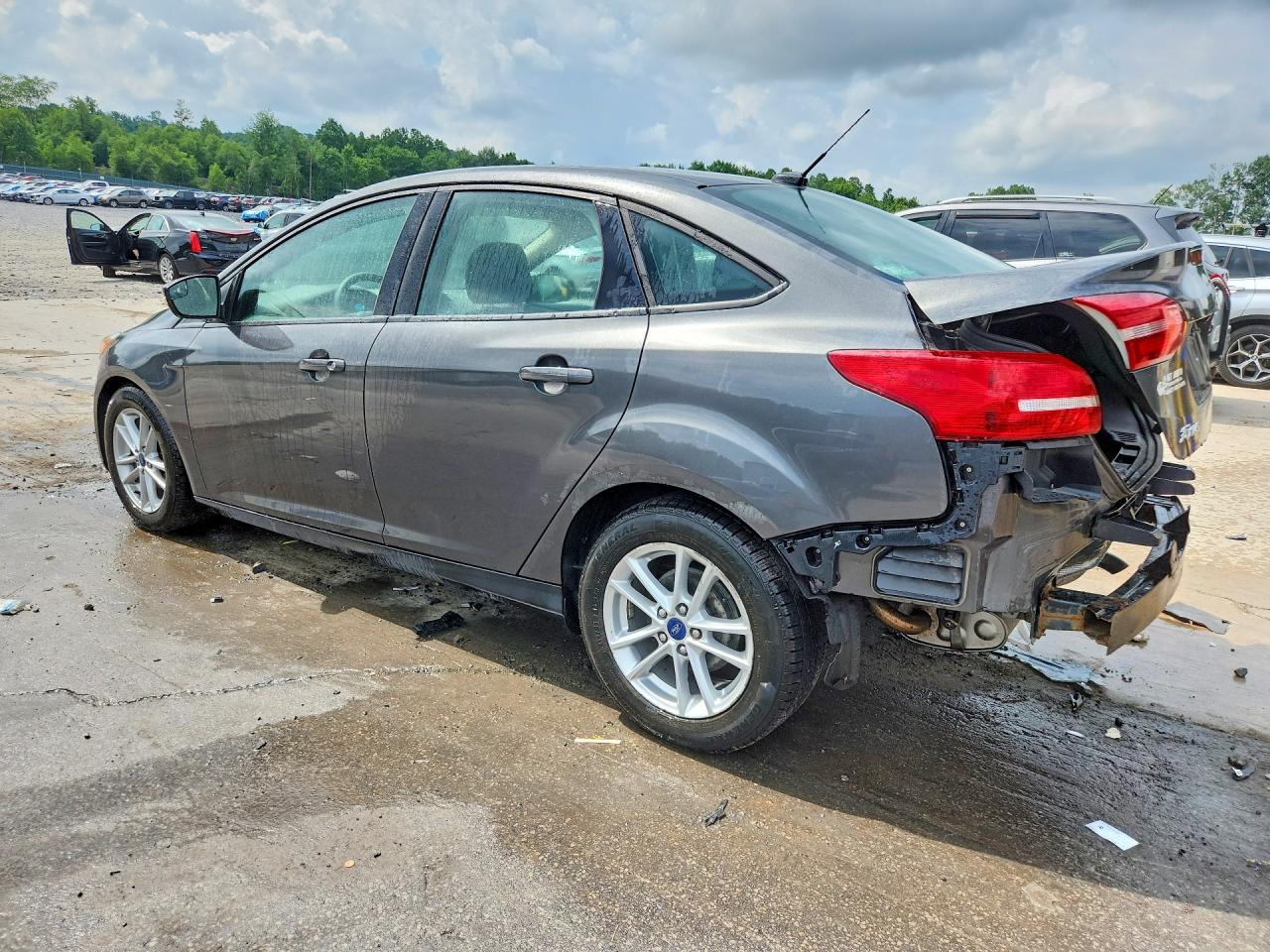 2017 FORD FOCUS SE — снимка 2
