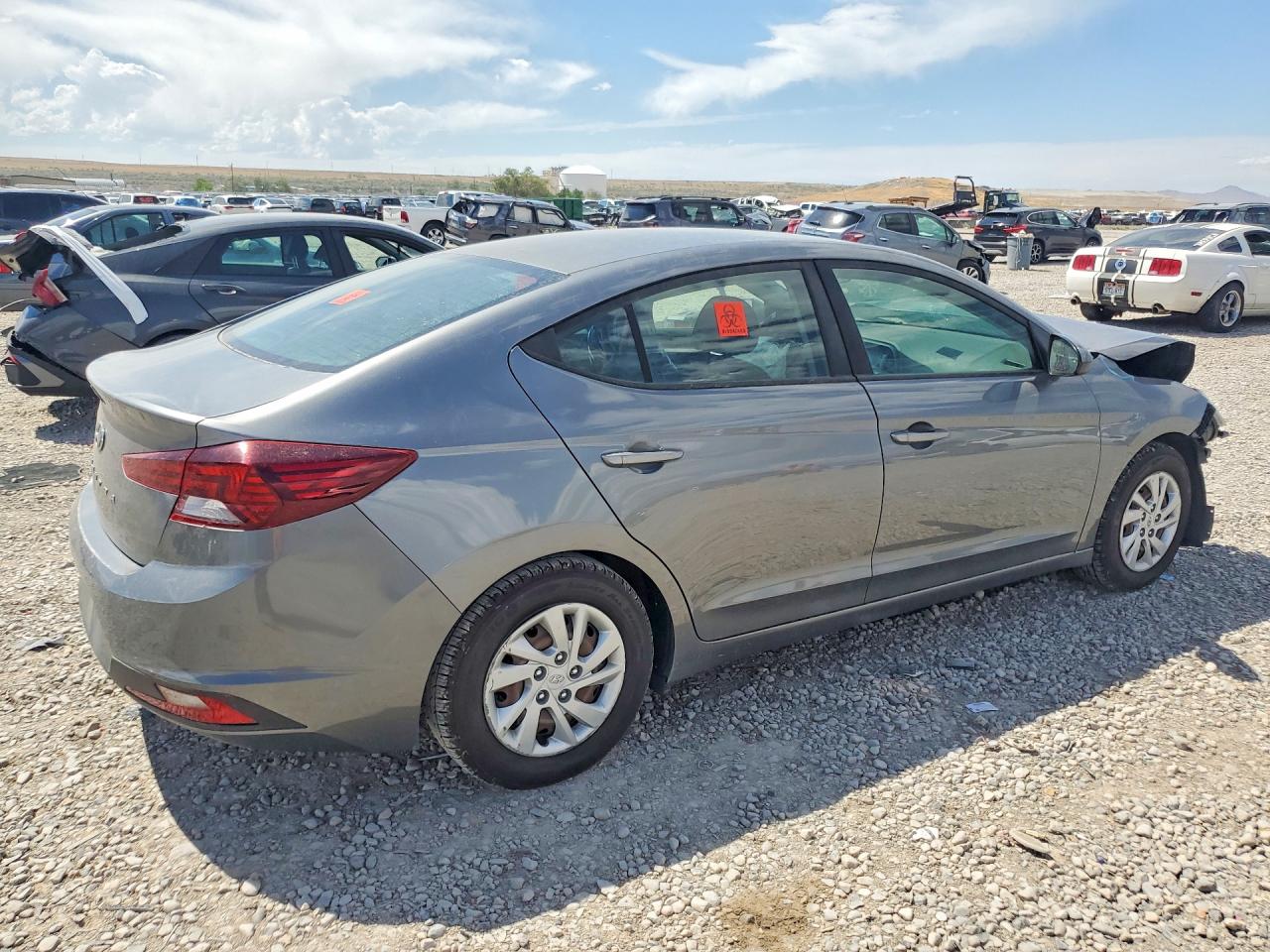 2019 HYUNDAI ELANTRA SE — снимка 3
