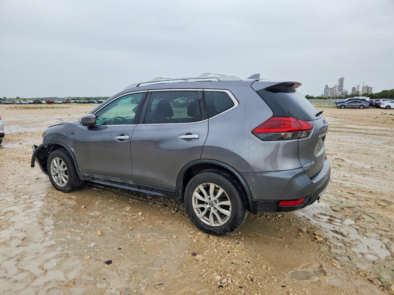 2018 NISSAN ROGUE SV — снимка 2