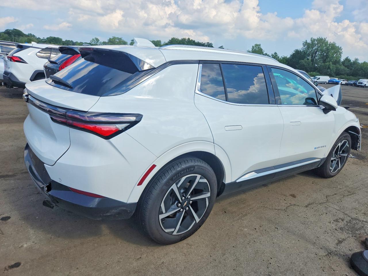 2024 CHEVROLET EQUINOX 2LT — снимка 3