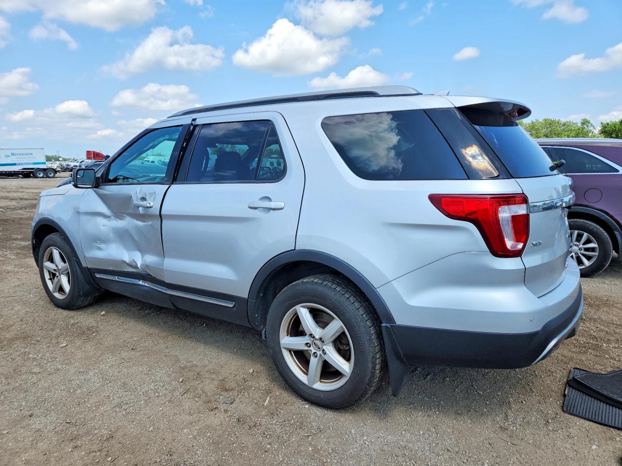 2016 FORD EXPLORER XLT — снимка 2