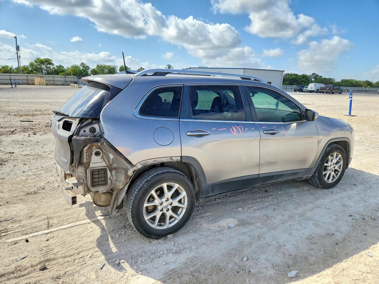 2016 JEEP CHEROKEE LATITUDE — снимка 3