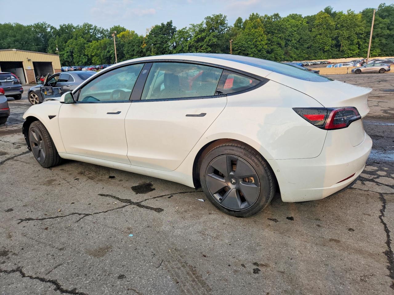 2022 TESLA MODEL 3 — снимка 2