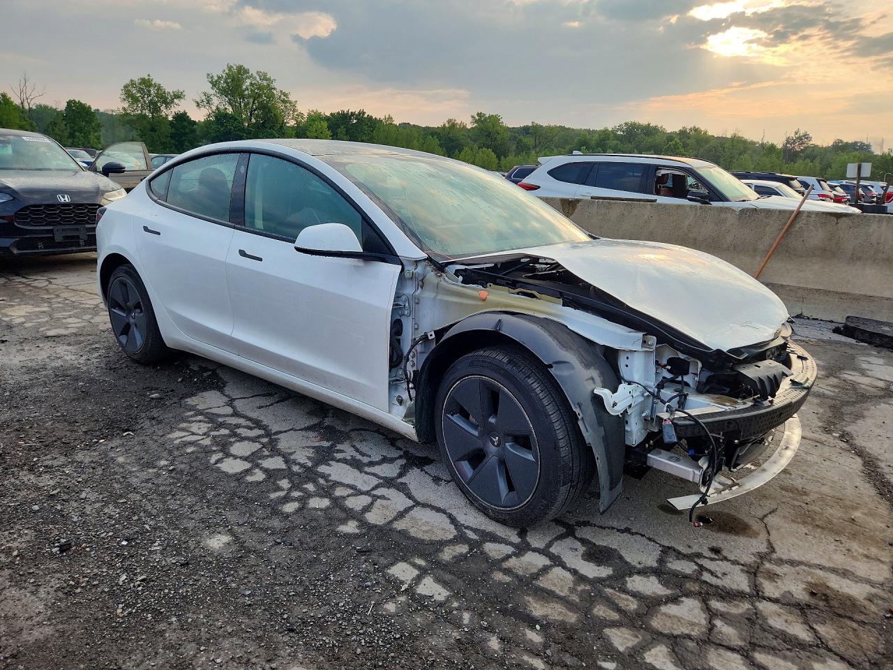 2022 TESLA MODEL 3 — снимка 4