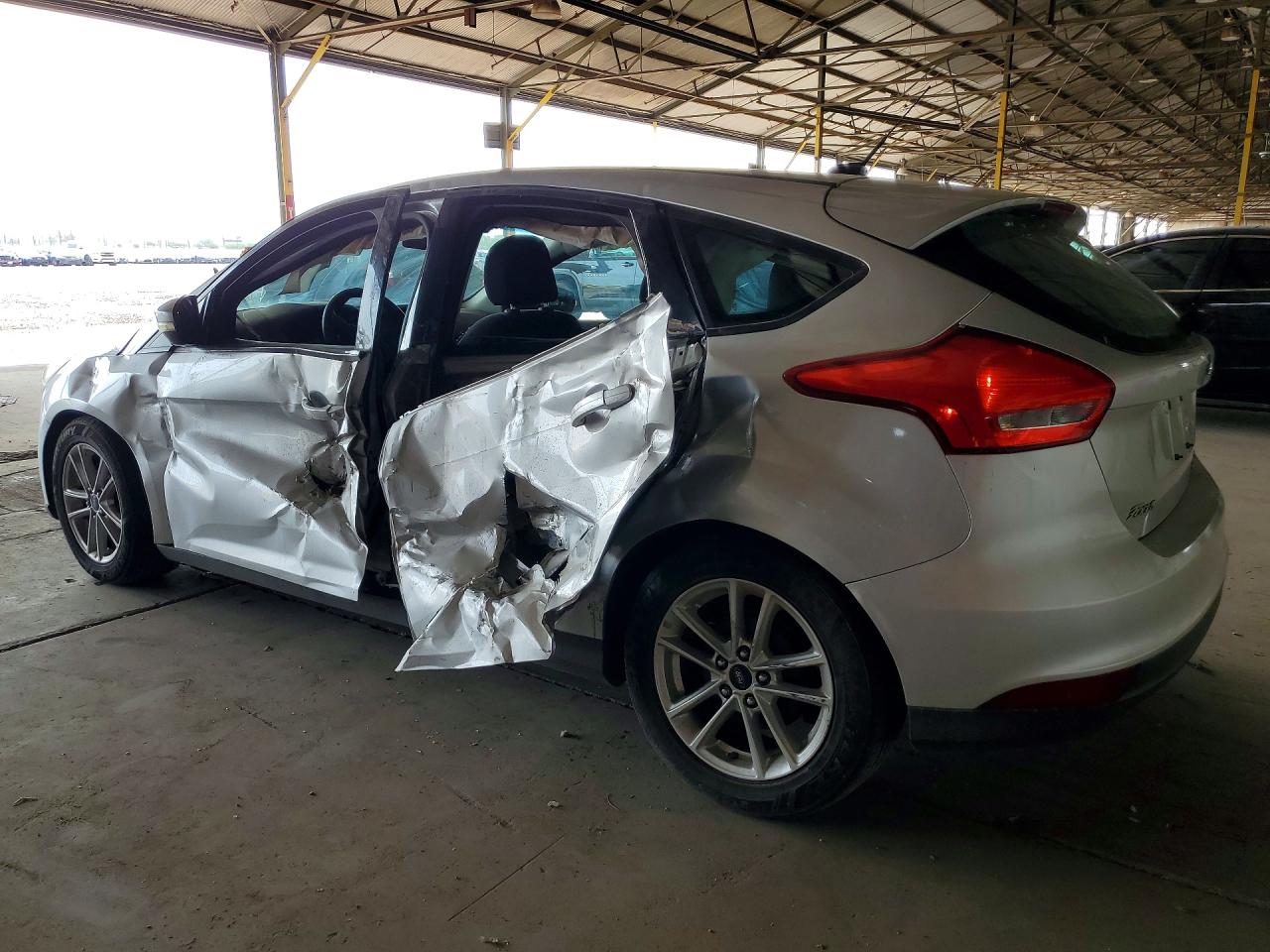 2016 FORD FOCUS SE — снимка 2