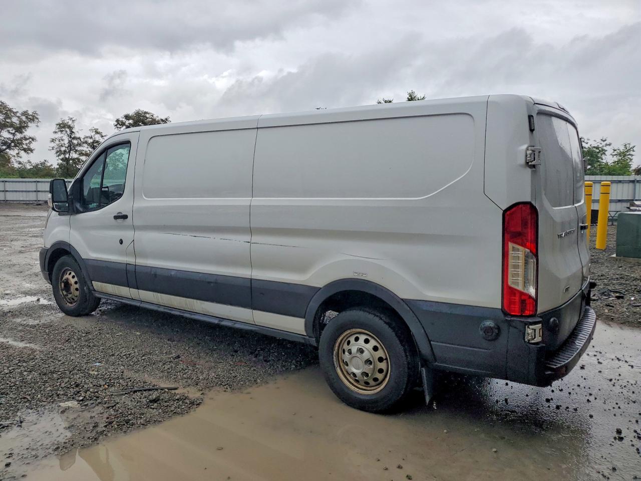 2020 FORD TRANSIT T-250 — снимка 2