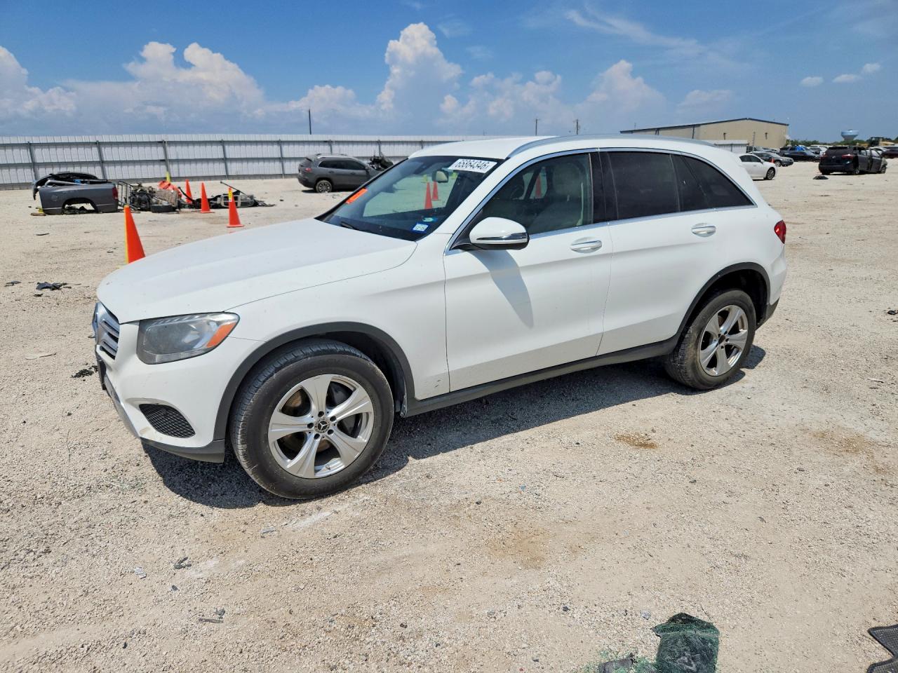 2017 MERCEDES-BENZ GLC 300