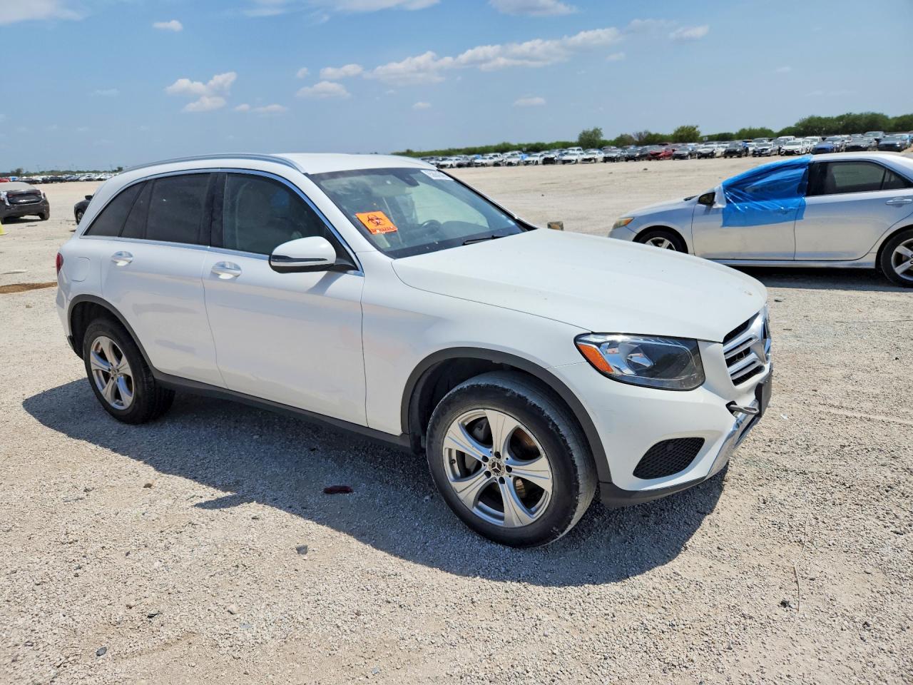 2017 MERCEDES-BENZ GLC 300 — снимка 4