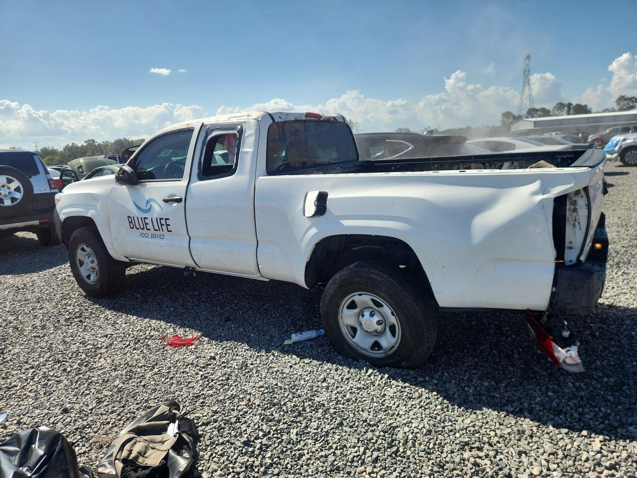 2023 TOYOTA TACOMA SR — снимка 2