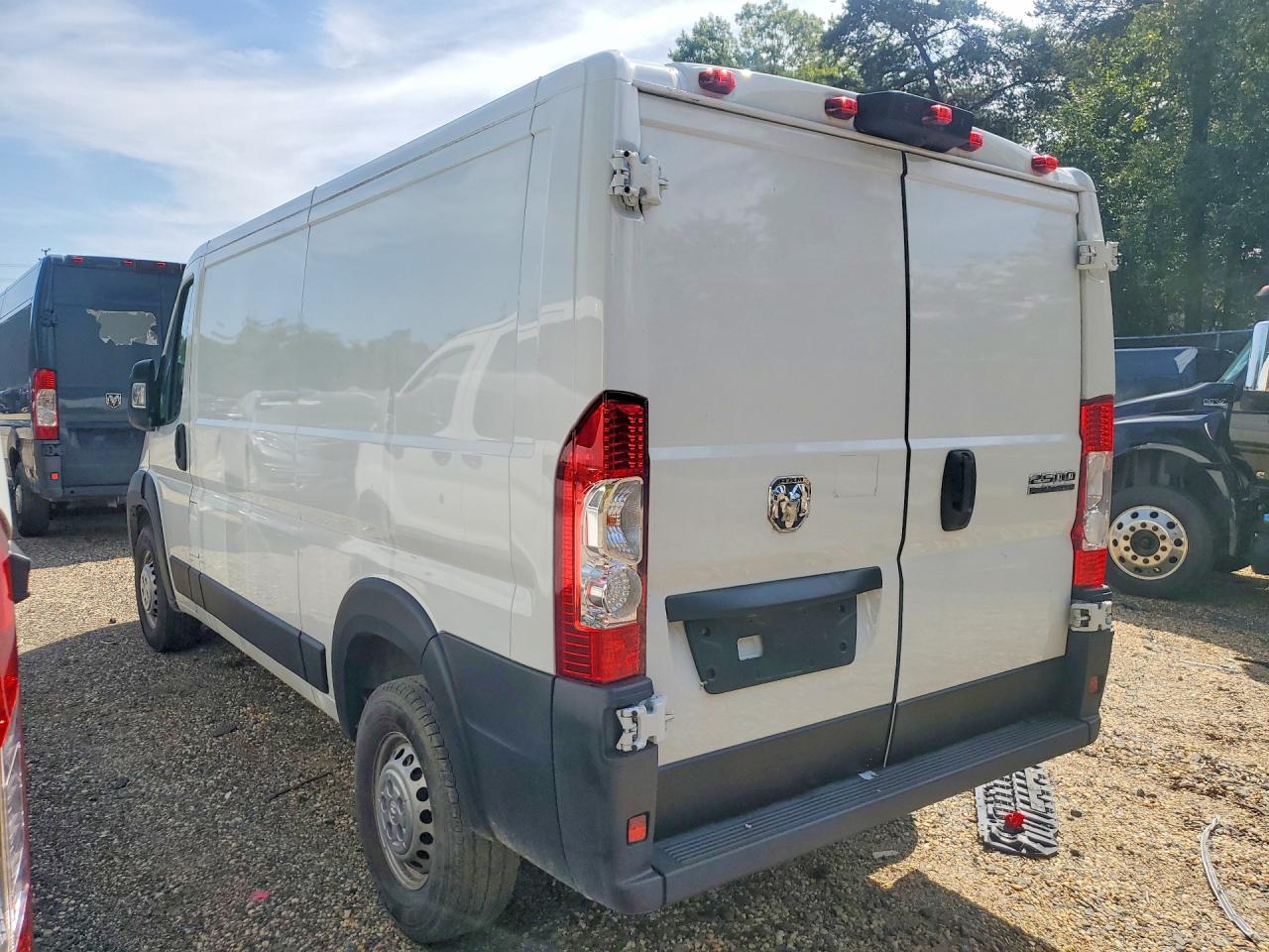 2025 RAM PROMASTER 2500 2500 STANDARD — снимка 2